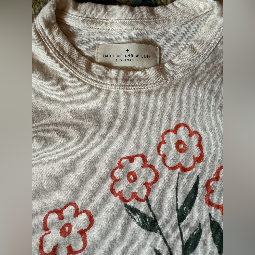 Imogene and Willie Strange Days T-Shirt xxs NWOT